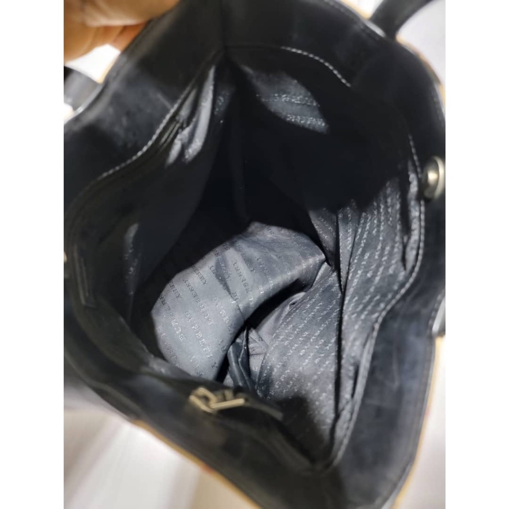 Authentic Burberry House Check Tote Bag - Picture 13 of 15
